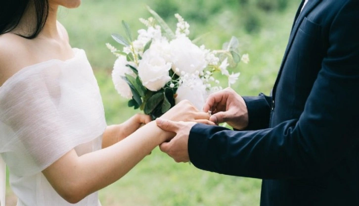 150 bin TL'lik evlilik kredisine başvuru tarihi açıklandı