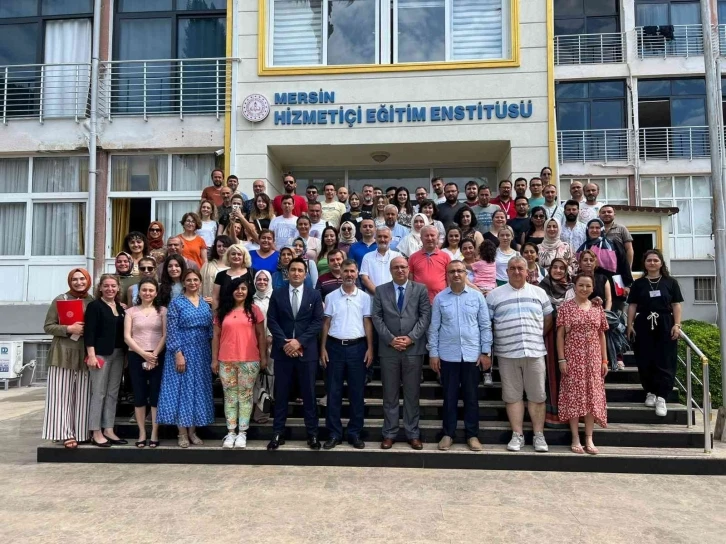 Aile Okulu projesinin eğitici eğitimi kursu tamamlandı
