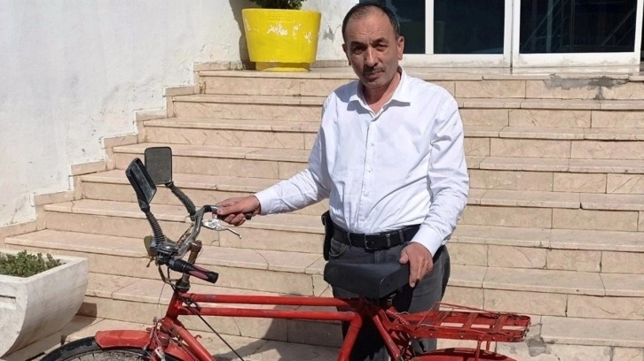 Ankara'da muhtarın çalınan 30 yıllık bisikleti bulundu