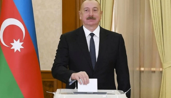 Azerbaycan'da seçim: Halk bir kez daha Aliyev’i seçti
