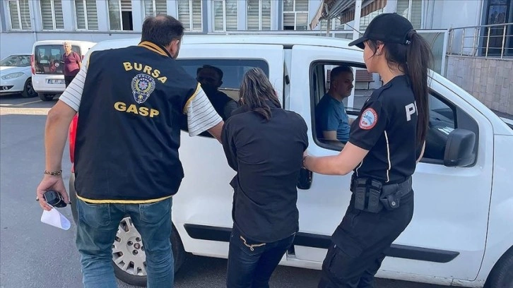 Bursa'daki davada savcı, çöp evde bulunan çocuğun teyzesi ve kuzeninin hapsini istedi