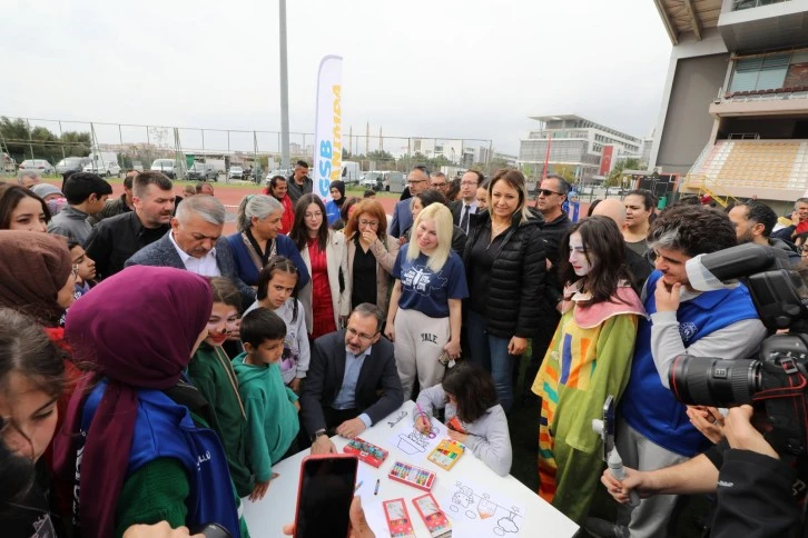 Depremzede çocuklar için Spor Şenliği düzenlendi