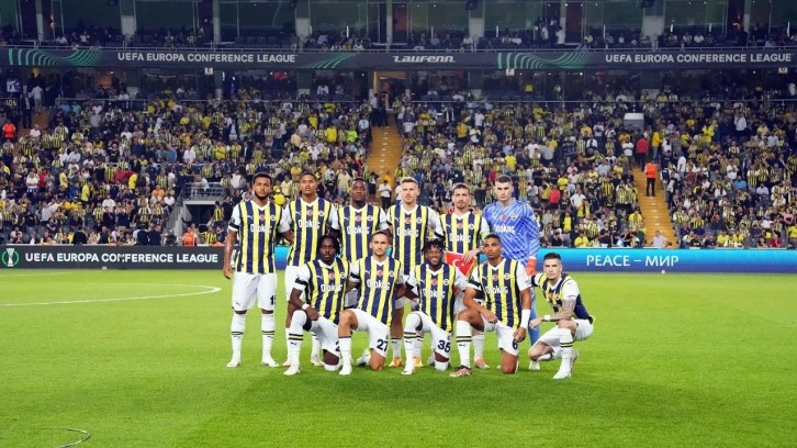 Fenerbahçe yönetimi artık pes etti. Takımda kalması için büyük çaba harcanan isim formaya veda etti