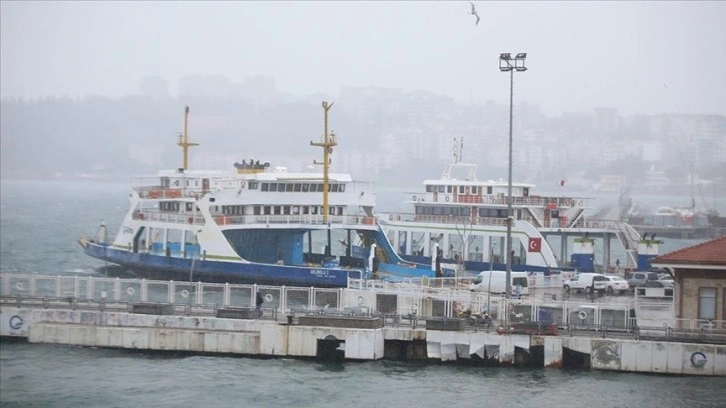 Gökçeada ve Bozcaada feribot hatlarında yarın sabah sefer yapılamayacak