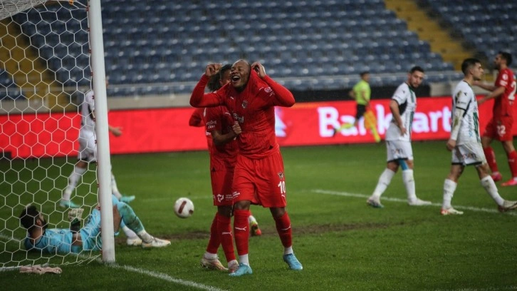 Hatayspor kupada rahat turladı, Carlos Strandberg dört golle şov yaptı