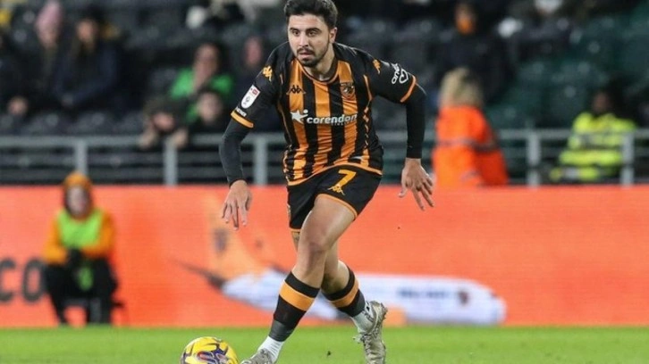 Hull City üç puanı Ozan Tufan'ın golüyle aldı