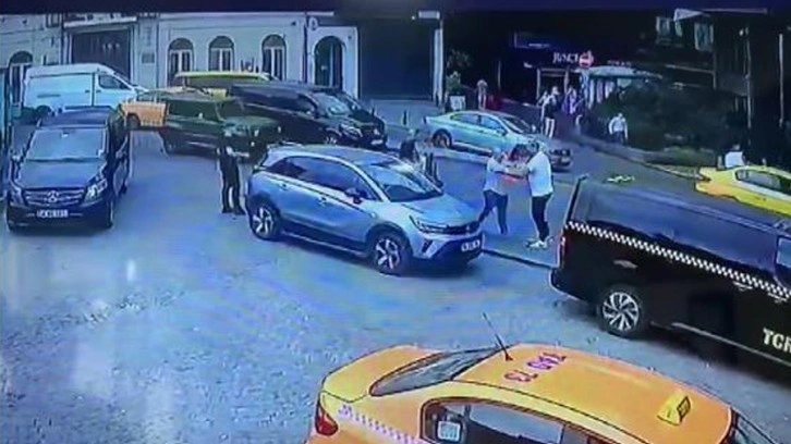 İstanbul'da korkunç olay! Taksi şoförü turisti döverek öldürdü, ev hapsine mahkum oldu