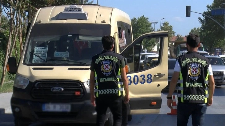 İstanbul'da polis yolcu gibi denetim yaptı. Ceza yağdı