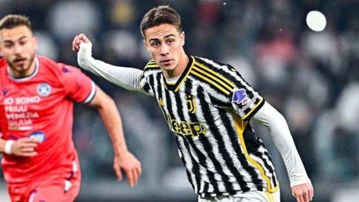 Kenan Yıldız'lı Juventus şampiyonluk yolunda yara aldı