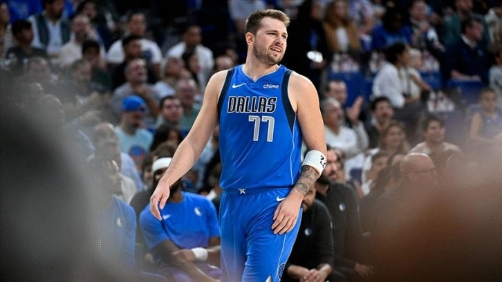 NBA'de Dallas Mavericks'in yıldızı Luka Doncic 73 sayıyla tarihe geçti