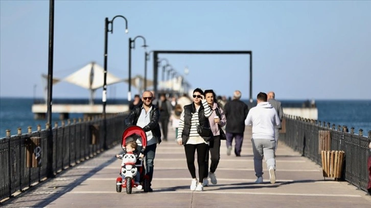 Samsun'da şubat ayında "bahar" havası yaşanıyor