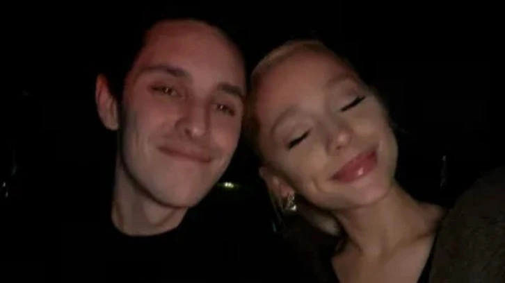 Ünlü şarkıcıya tazminat şoku! Boşandığı kocasına milyonlar ödeyecek: Ariana Grande neden boşandı?