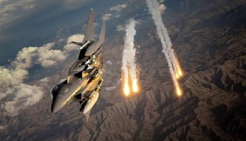 ABD ve İngiliz savaş uçaklarından Yemen'e hava saldırısı