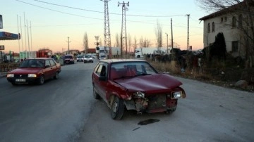 Afyonkarahisar'da feci zincirleme kaza. 4 araç birbirine girdi. Biri ağır 10 kişi yaralandı
