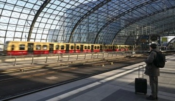 Almanya'da ulaşım sektöründe uyarı grevleri devam ediyor