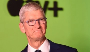 Apple değer kaybetti, CEO Tim Cook'un maaşı 30 milyon dolar düştü