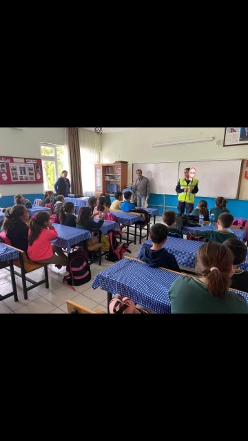 Jandarma'dan Kaş'ta çocuklara trafik eğitimi  