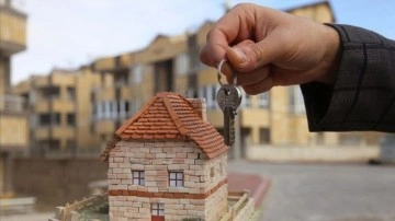 Bekara ev vermeyen ev sahibi şimdi tam tersine bekar kiracı arıyor