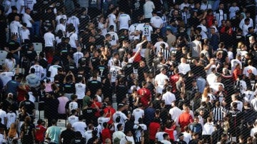Beşiktaş taraftarından protesto! Sessiz kaldılar