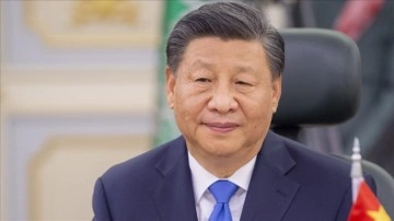 Çin Devlet Başkanı Şi, Ukrayna Devlet Başkanı Zelenskiy ile görüştü