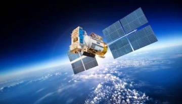 Çin, yapay zeka kontrollü hiper uydusunu fırlattı