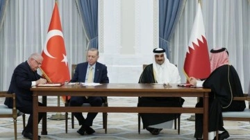 Cumhurbaşkanı Erdoğan'dan Katar çıkarması. Türkiye ile Katar arasında 12 anlaşma imzalandı