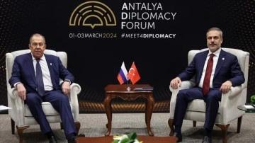 Dışişleri Bakanı Fidan, Rus mevkidaşı Lavrov ile Antalya'da görüştü