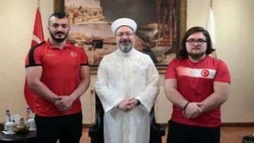 Diyanet İşleri Başkanı Ali Erbaş, Bilek Güreşi şampiyonlarını kabul etti
