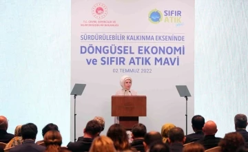 Emine Erdoğan: &quot;İklim değişikliği ve sürdürülebilirlikle ilgili meseleyi hak ve nesiller arasındaki adalet boyutuyla ele almalıyız”
