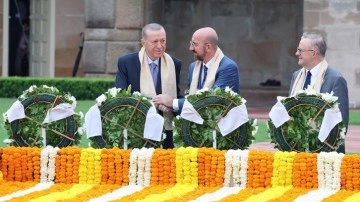 Erdoğan, Mahatma Gandhi'nin mezarını ziyaret etti: G20 ülkelerinin liderleri de oradaydı