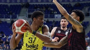 Fenerbahçe Beko ile Gaziantep Basketbol arasındaki maçın skorunu görenler gözlerine inanamadı