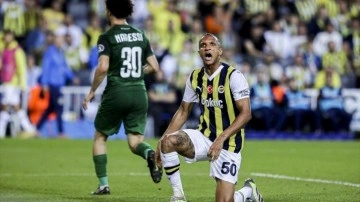 Fenerbahçe, Rodrigo Becao'dan gelen haberle sarsıldı. Geri dönüşü beklenenden uzun sürecek