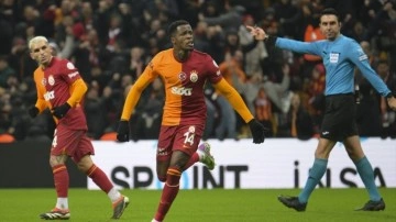 Galatasaray direklere takılmasına rağmen Gaziantep FK karşısında galibiyete uzandı