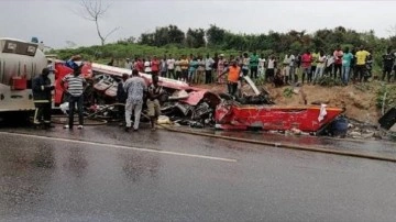 Gana'da feci trafik kazası. Central vilayetinde 16 kişi hayatını kaybetti