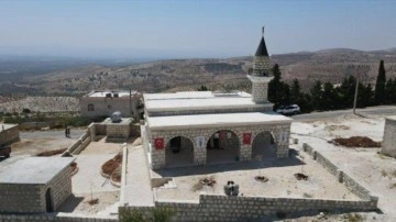 İHH, Afrin&rsquo;de 3 cami inşa etti