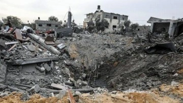 İsrail, Gazze Şeridi'ni 142 günde 70 bin ton patlayıcı ile vurdu