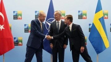 İsveç NATO'ya üye olabilecek mi? Başbakan Ulf Kristersson: Türkiye'nin kararına bağlı