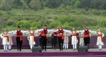Karabağ'ın sembol şehri Şuşa'da "Harıbülbül" müzik festivali başladı