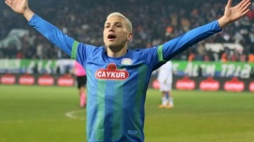 Karadeniz derbisinde Çaykur Rizespor, Trabzonspor'u tek golle mağlup etti