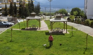 Kepez’den 13 mahalle parkı