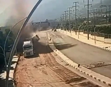 Manisa OSB’de korkutan doğalgaz patlaması
