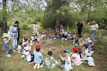 Muratpaşa'dan Zeytinpark'ta çocuklarla doğa keşfi
