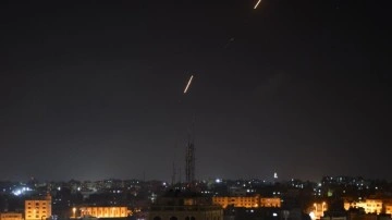 Orantısız hava saldırılarına karşılık verildi! Gazze Şeridi'nden İsrail'e roket yağmuru