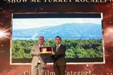 &quot;Show Me Türkiye Kocaeli&quot; en iyi turizm filmi ödülünü aldı
