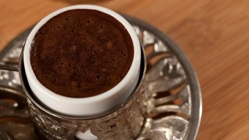 Sabahları Türk Kahvesinin içine 1 kaşık eklemeniz yeterli: Açlığı kesiyor, fazla kiloyu verdiriyor
