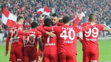 Samsunspor, 11 yıl sonra Süper Lig'de!