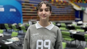 Satranç antrenörü babanın Türkiye şampiyonu kızı yeni başarılara odaklandı