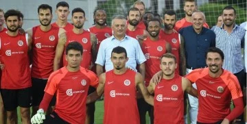 Antalyaspor Vali duasıyla sezonu açıyor