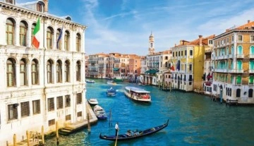 Venedik'e günübirlik gelen turistlerden ücret alınmasına yönelik portal devreye girdi