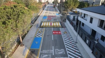 Zeytinburnu'nda yol yapım çalışmaları tamamlandı. Yeni cadde ve sokaklar trafiğe açıldı